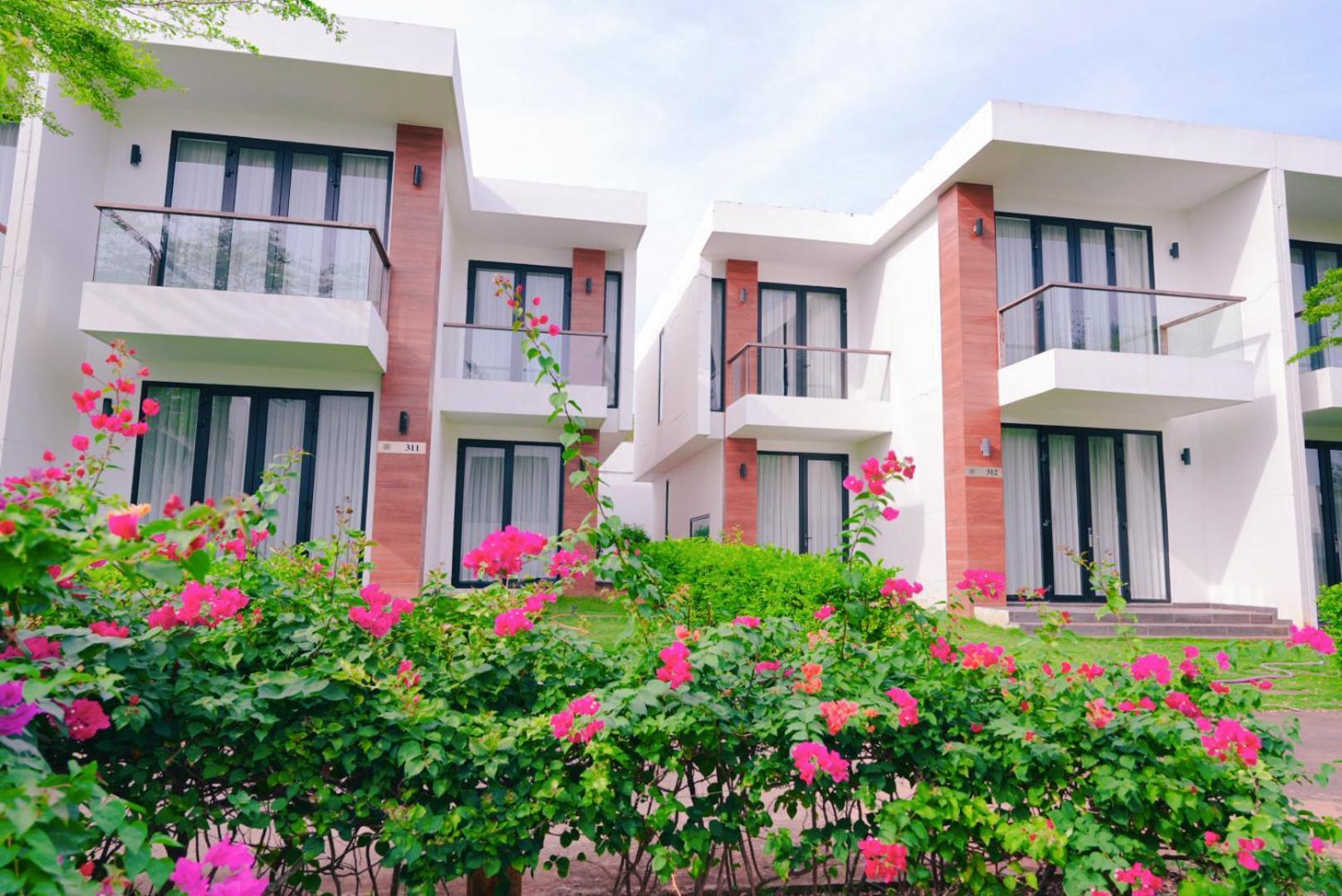 Biet Thu Mat Tien Bien Saint Simeon Resort 头顿 外观 照片